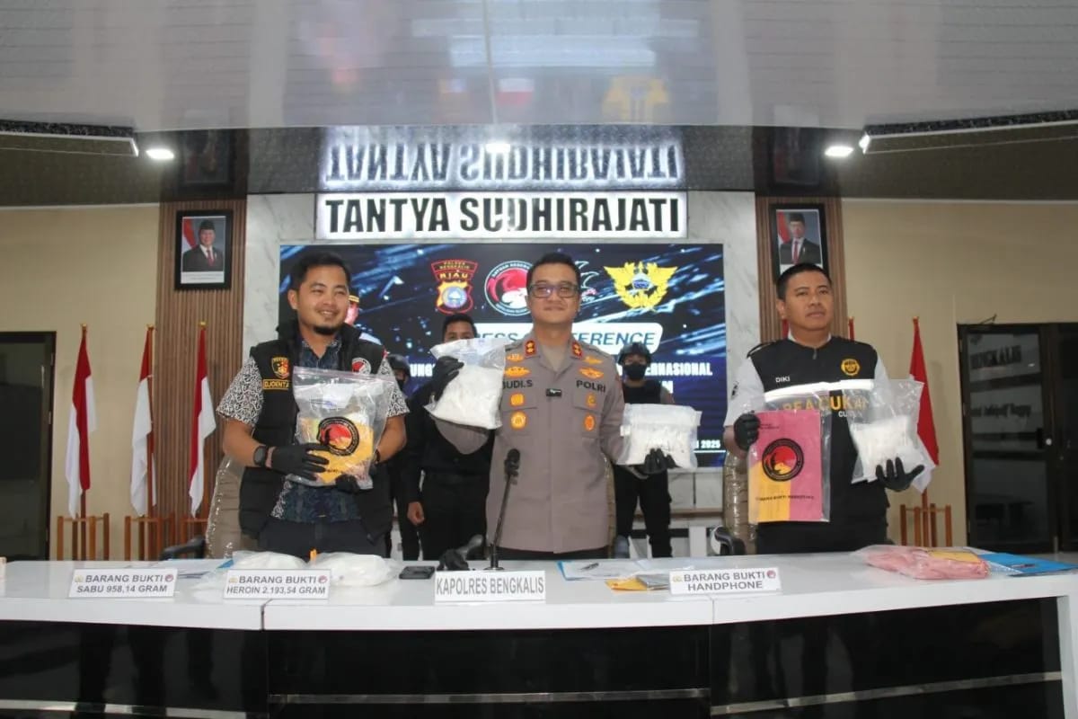 Polres Bengkalis Ungkap Jaringan Narkoba Internasional, Amankan 2,1 Kg Heroin