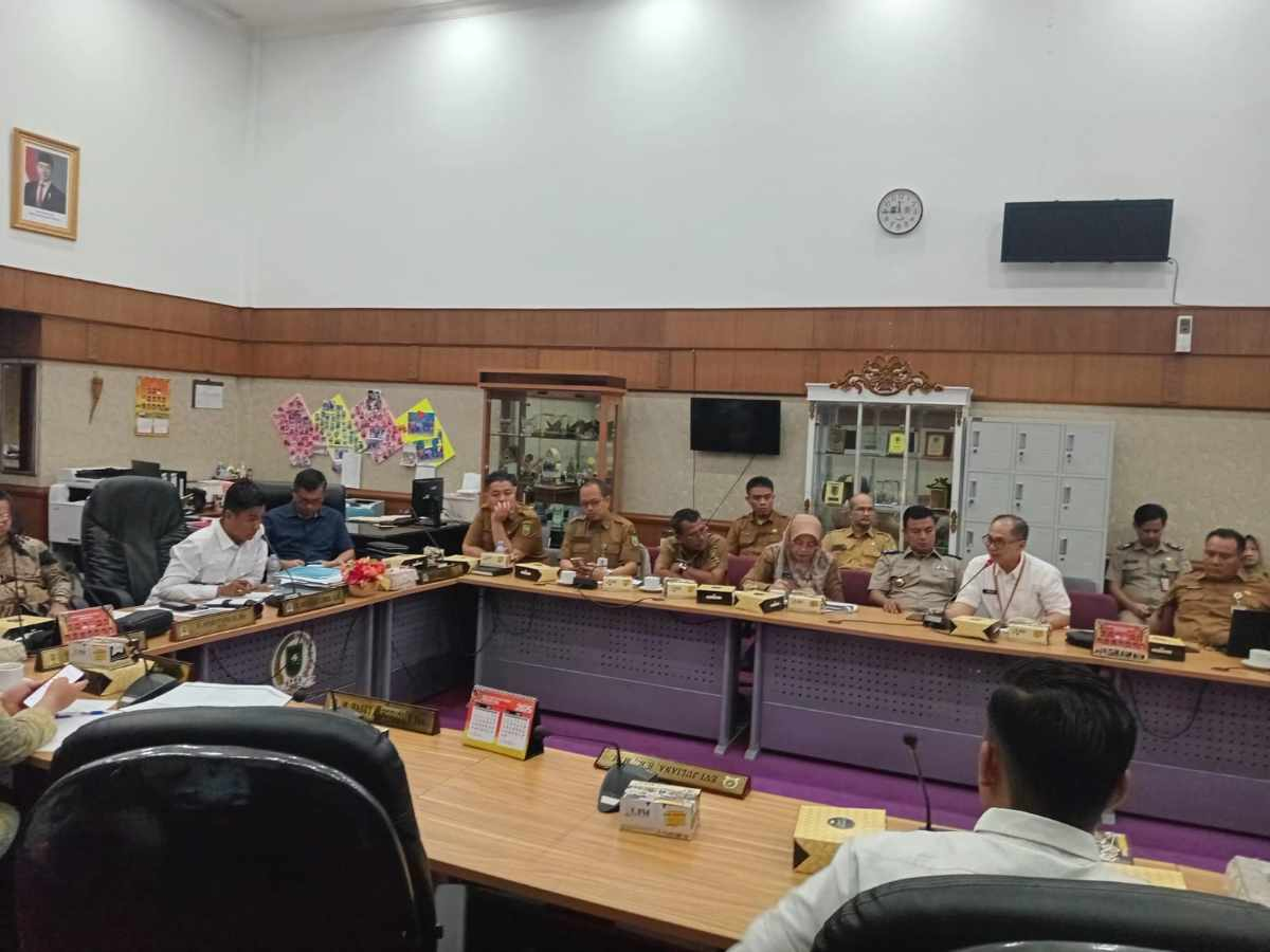Pimpinan DPRD Riau Geram PT Hutahaean Mangkir di Rapat, Ancam Melapor ke Kejaksaan Terkait Kasus Lahan