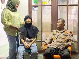 r[judul]