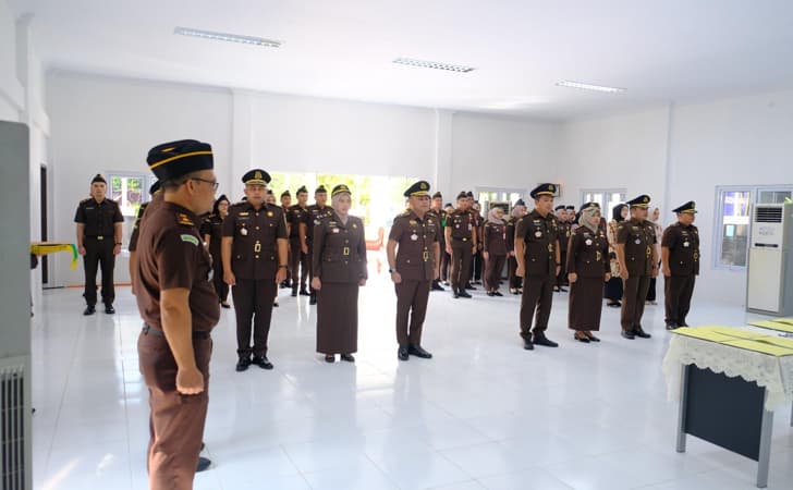 Kajari Kampar Tegaskan Loyalitas dan Semangat Kerja usai Lantik Pejabat