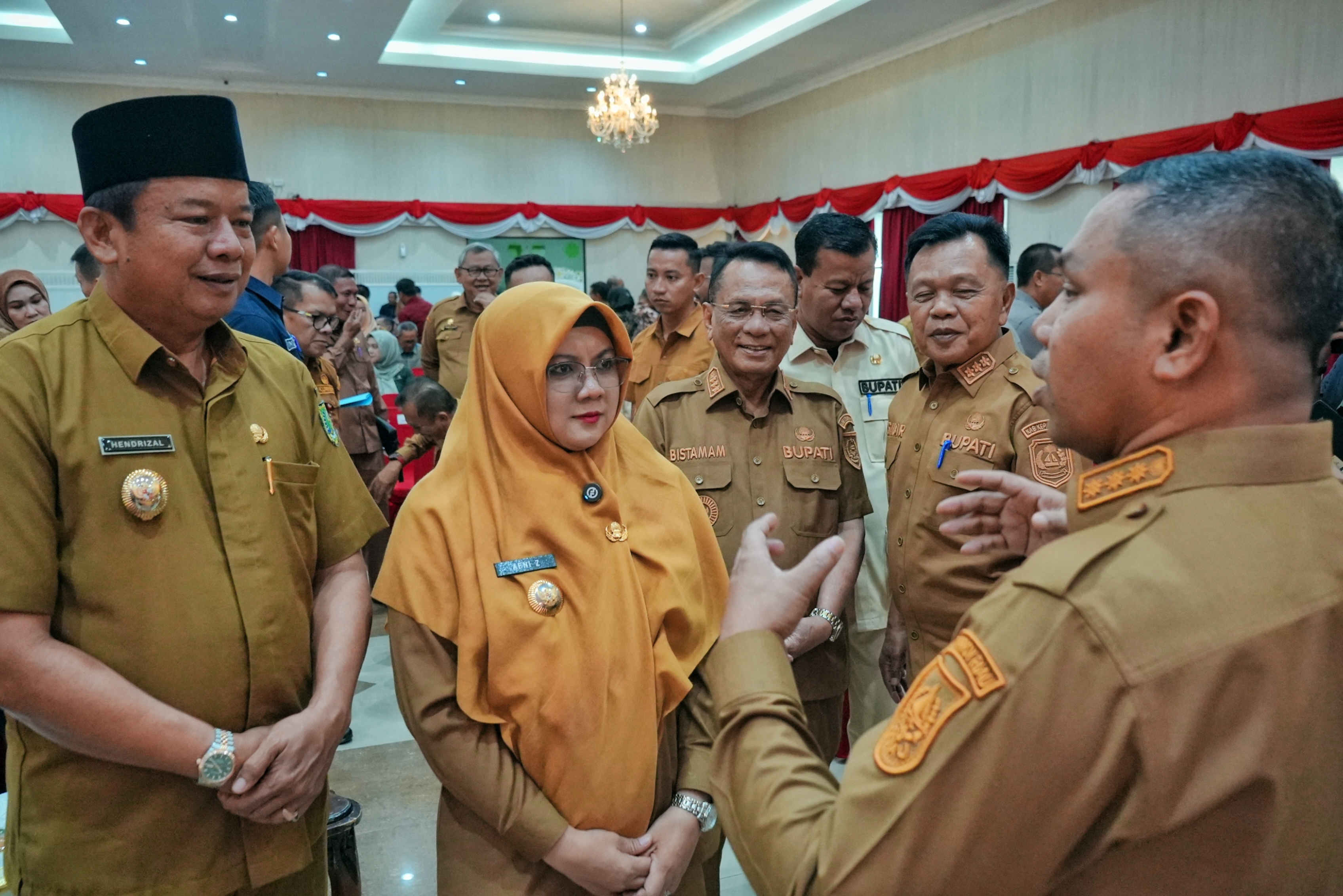Ajak Dunia Usaha Membangun Jalan dan Lingkungan Sosial, Bupati Afni Singgung Kendaraan ODOL dan Portal