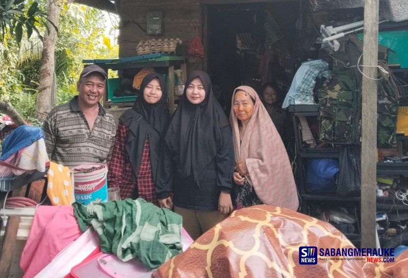 Menyulam Masa Depan dari Rongsokan: Kisah Keluarga Pemulung di Selatpanjang, Sekolahkan Tiga Anak hingga Kuliah