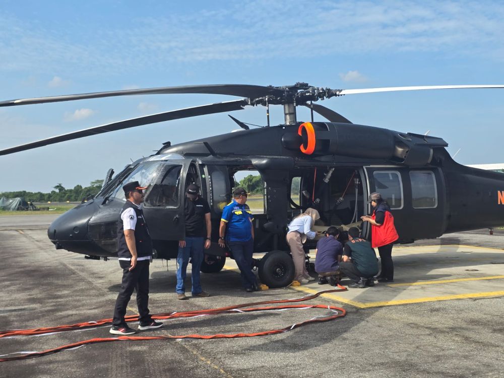Helikopter Water Bombing Bantuan BNPB Tiba di Riau, Perkuat Penanganan Karhutla!