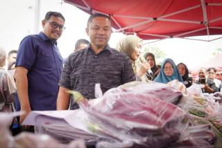 Gelar Pasar Murah di Bengkalis, Gubri Abdul Wahid: Ini Wujud Adil untuk Seluruh Warga