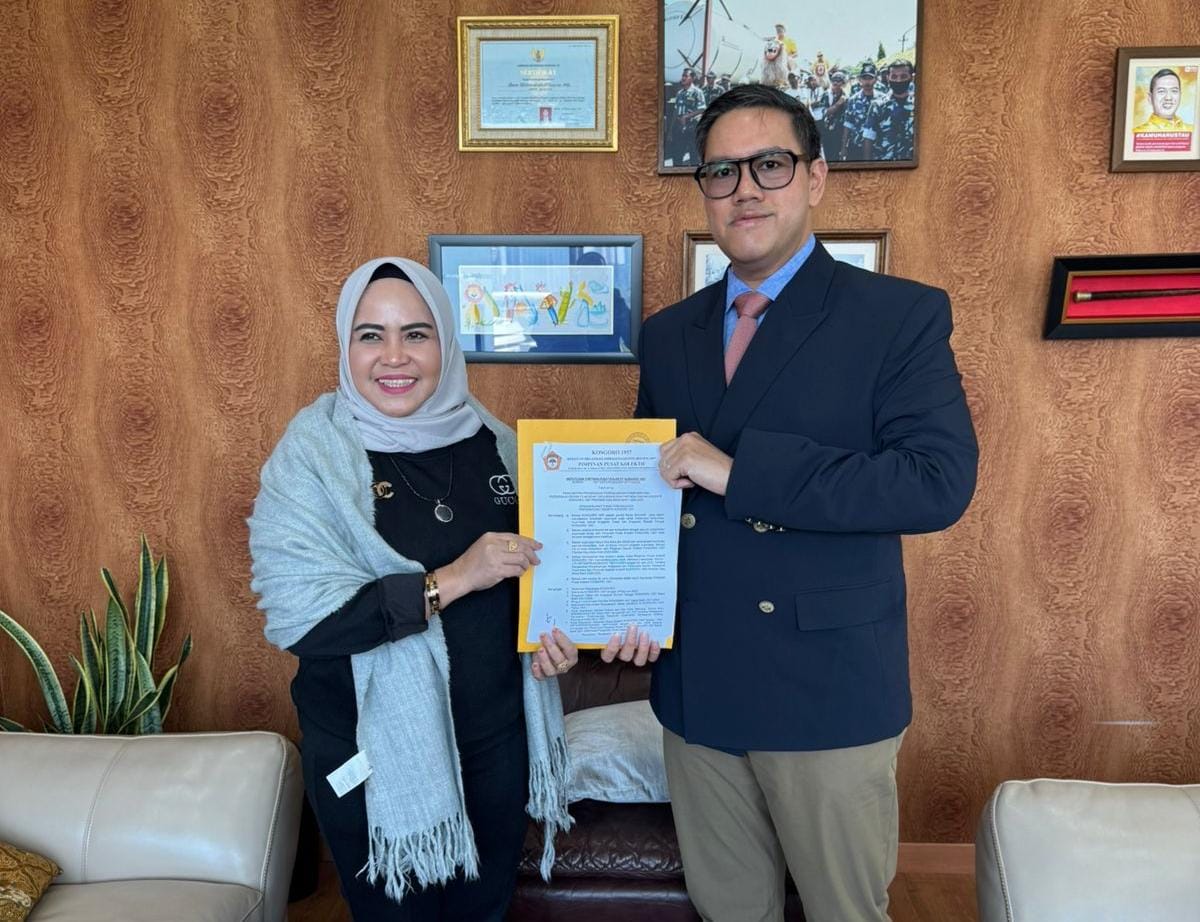 Dave Laksono Tunjuk Ida Yulita Susanti Jadi Plt Ketua Kosgoro Provinsi Riau