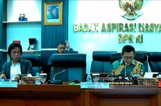 Adian Napitupulu PDIP: Perusahaan yang Lebih Dulu Gunduli TNTN, Jangan Selalu Salahkan Masyarakat! 