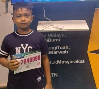 Menambah Semarak Berolahraga, Pelajar Kelas 3 SD Az-Zuhra Ikut Riau Bhayangkara Run 2025