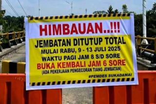 r[judul]