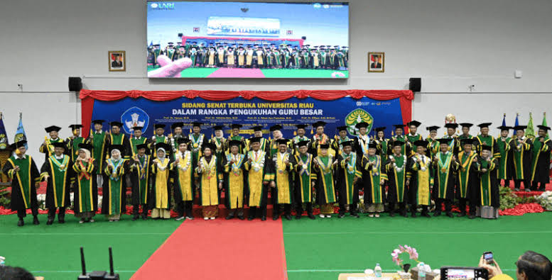 Rektor UNRI: Pengukuhan Guru Besar adalah Simbol Pencapaian Tertinggi Akademik