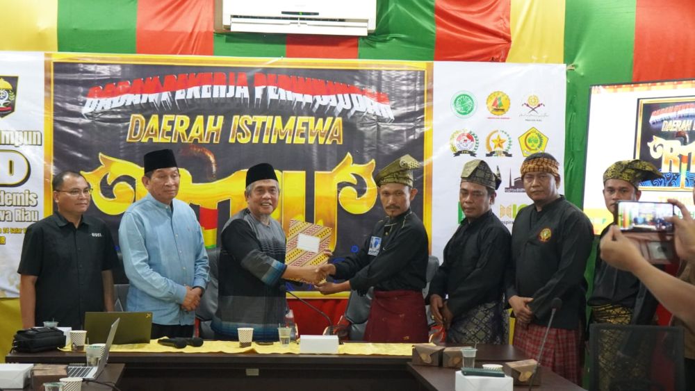 BPP DIR Kembali Rapat, Perjuangan Daerah Istimewa Riau Makin Serius  