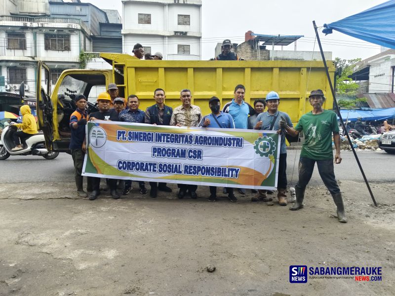 PT SIA Bantu Angkut Sampah di Bagan Batu, Ringankan Beban Pemda Rohil