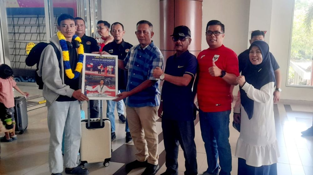 Bangga! Devin Pulang dengan Gelar Juara ASEAN Taekwondo 2025