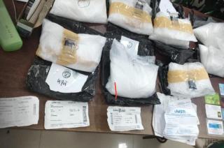 Petugas Bandara Pekanbaru Gagalkan Penyelundupan 4,1 Kg ke Palu