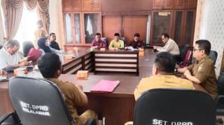 Dipanggil Rapat, DPRD Pelalawan Meradang karena PT Peputra Supra Jaya Cuma Diwakili Manajer