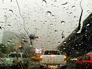 BMKG: Waspada Hujan Lebat Disertai Petir di Riau Malam hingga Dini Hari