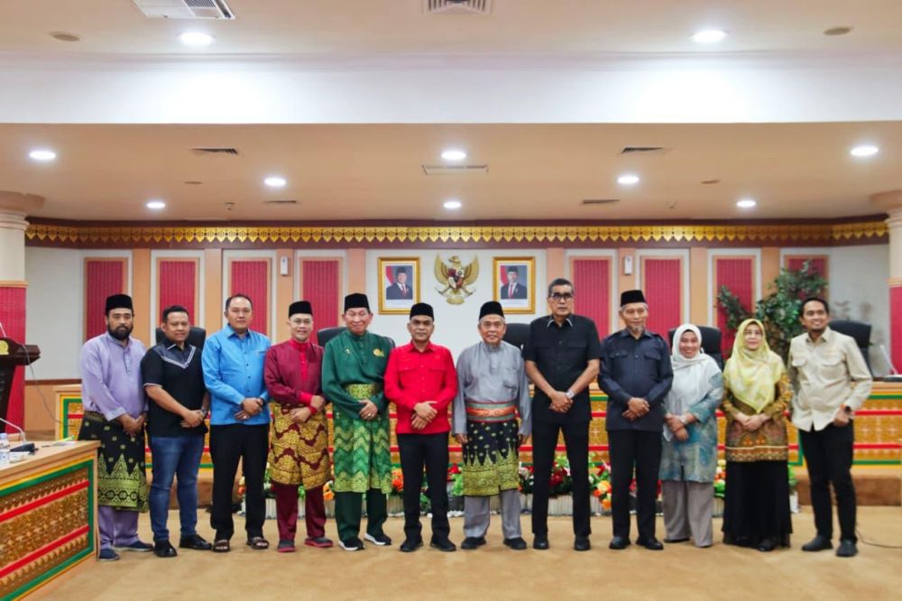 Dukung Perjuangan Daerah Istimewa Riau, DPRD Kumpulkan Donasi Rp 35 Juta