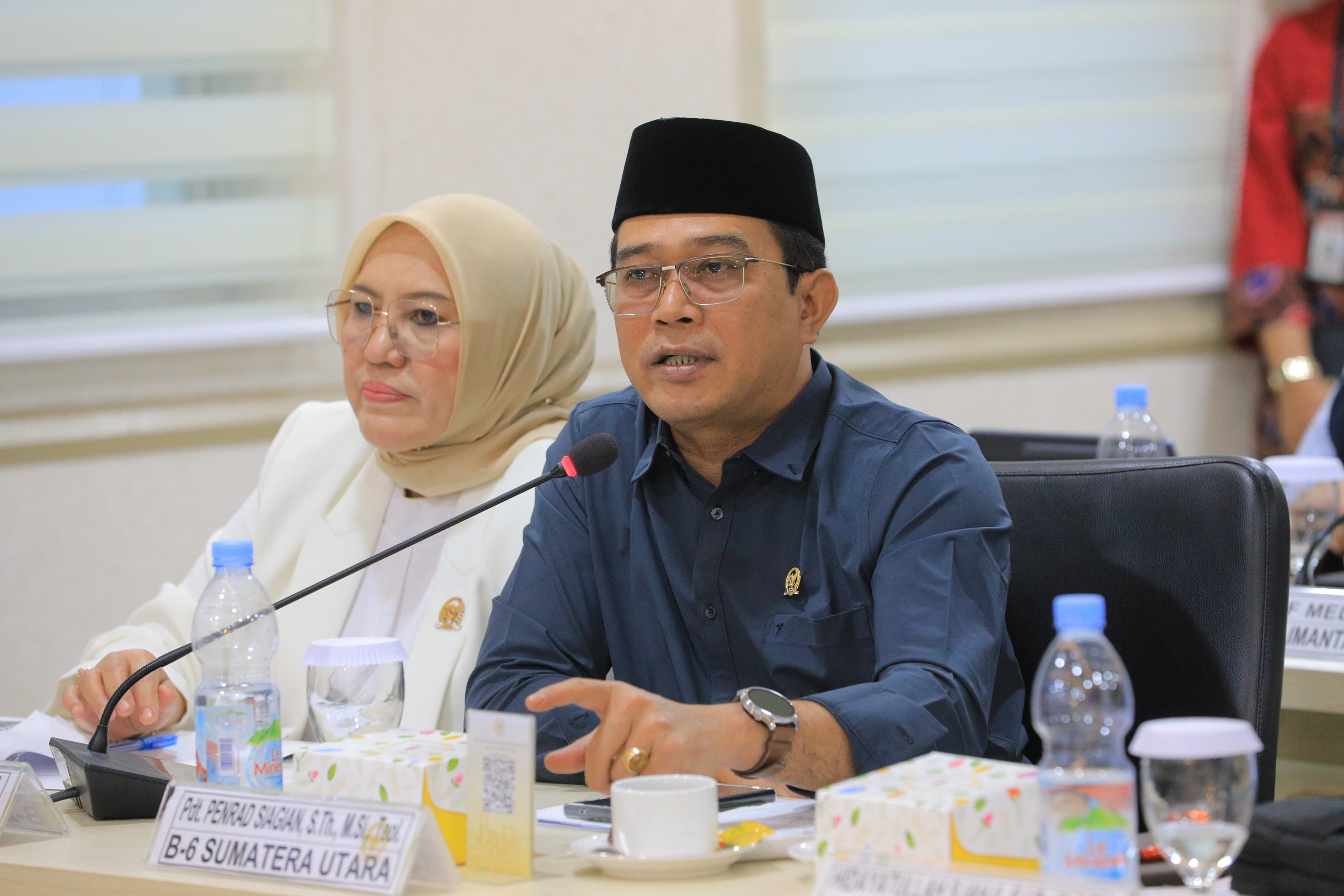 Penyelesaian Sengketa Agraria: Anggota DPD Penrad Siagian Sebut Pola Penjajah Masih Diteruskan