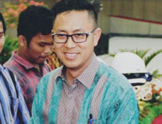 r[judul]