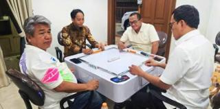 Heboh 2 Menteri Prabowo Asyik Main Domino dengan Terduga Kasus Pembalakan Liar, Kini Kompak Beri Klarifikasi