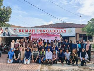 r[judul]
