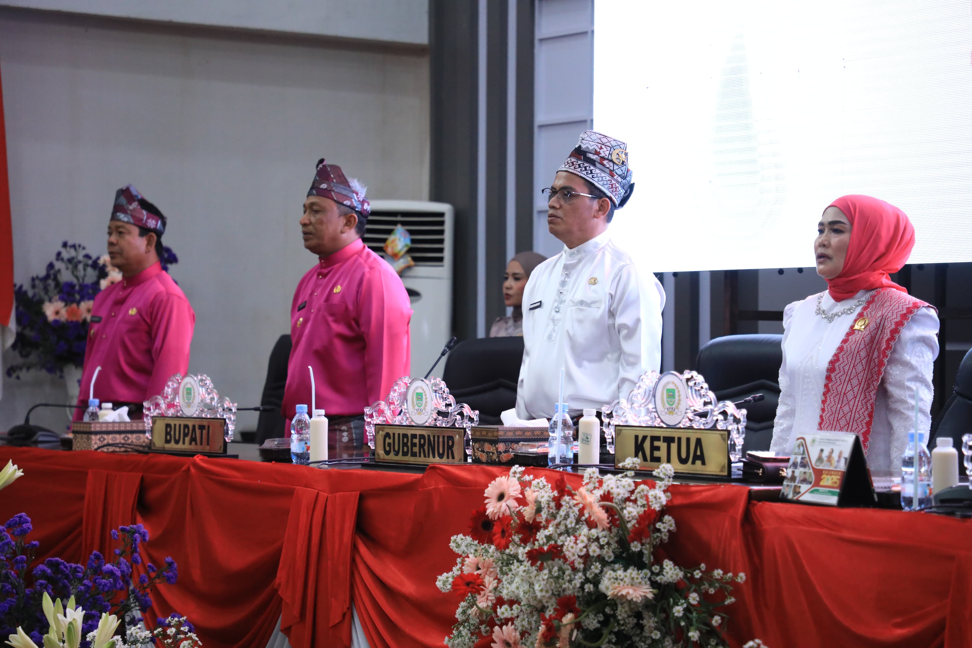 DPRD Rokan Hulu Gelar Rapat Paripurna Istimewa Dalam Rangka Memperingati Hari Ulangtahun Rokan Hulu Ke-26 Tahun