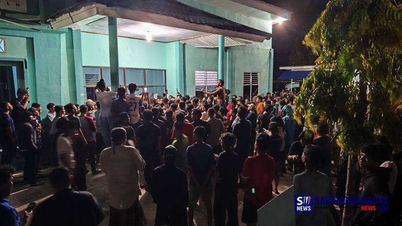 Digeruduk Ratusan Warga, PLN ULP Selatpanjang Janjikan Listrik Normal dalam 10 Hari