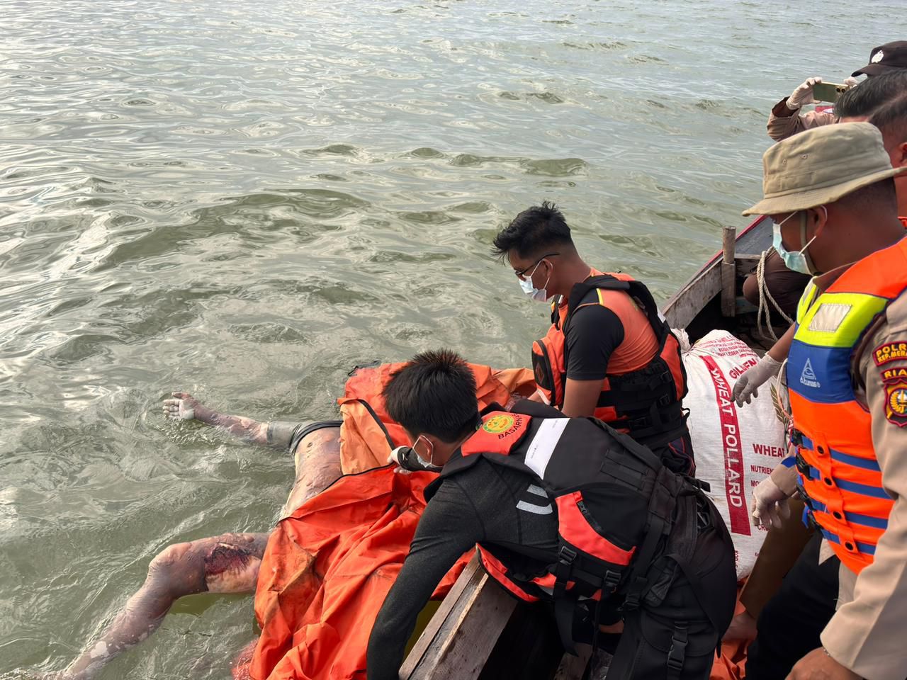 Korban Nelayan Hilang di Perairan Bungur Ditemukan Meninggal Dunia Setelah Dua Hari Pencarian