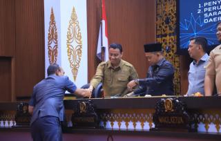 DPRD Pekanbaru Sampaikan Pandangan Umum Atas 3 Ranperda, PT Sarana Pembangunan Berubah Jadi Perseroda