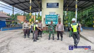 r[judul]