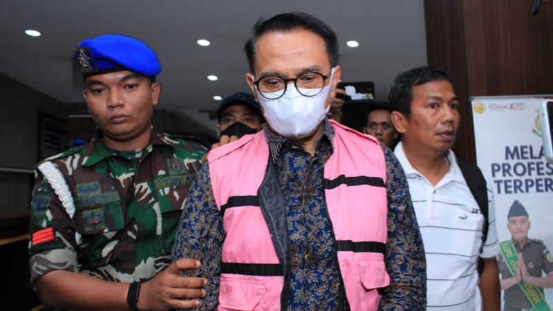 Kasus Korupsi Penjualan Aset PTPN ke Ciputra Land, Mantan Dirut PTPN II Irwan Peranginangin Ditahan Kejaksaan