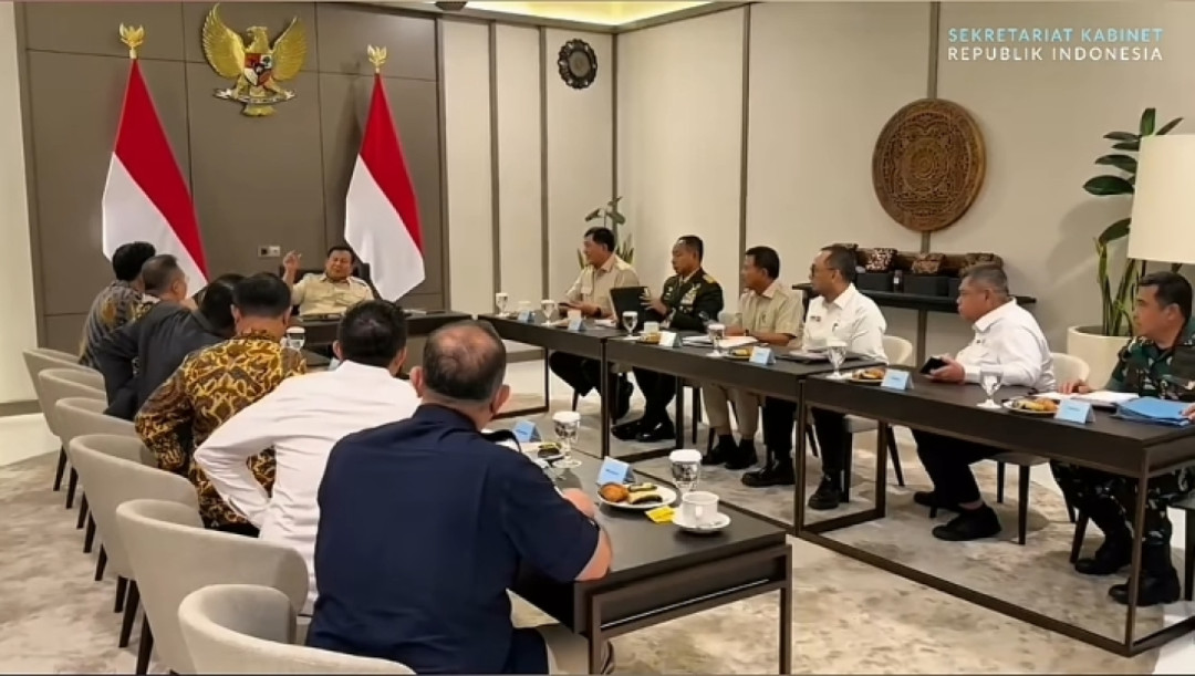 Jelang Akhir Tahun, Prabowo Instruksikan Mensesneg Periksa Penyerapan TKD