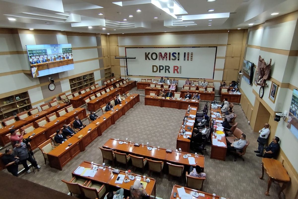 Inilah 7 Anggota Komisi Yudisial Periode 2025-2030 yang Disetujui DPR