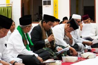 LAMR Gelar Zikir Bersama di Kala Riau Dirundung Masalah
