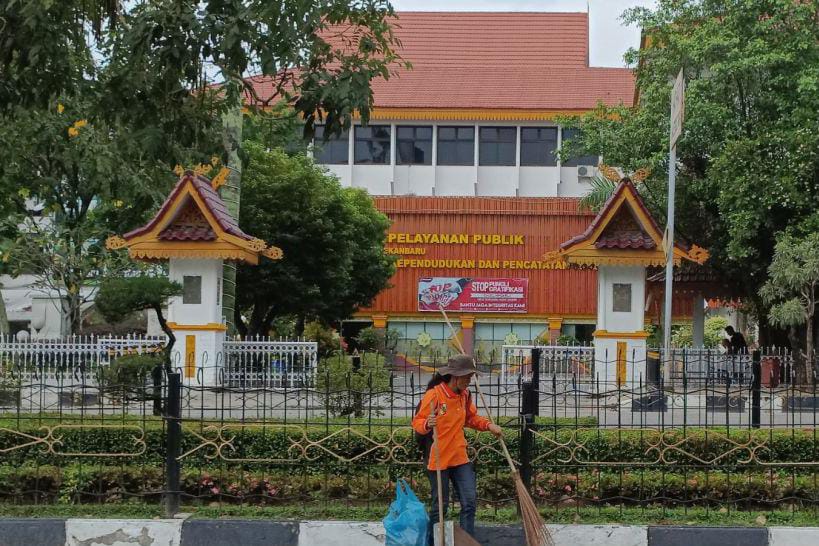 Pekanbaru Resmi Terapkan Larangan Kantong Plastik, DLHK Pekanbaru Maksimalkan Sosialisasi