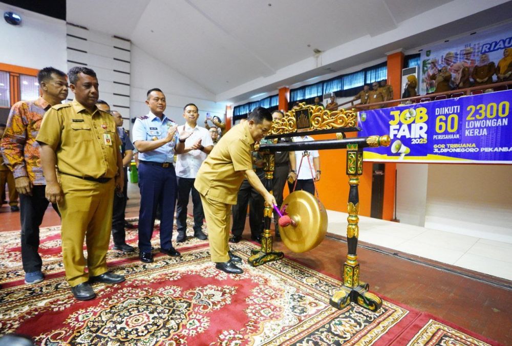 Pemprov Riau Dorong Penyerapan Tenaga Kerja Lewat job Fair 2025