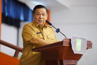 Plt Gubernur SF Hariyanto Terbitkan 9 Arahan Peringatan Dini Cuaca di Riau, Ini Isinya
