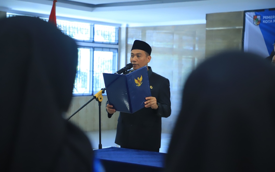 Wawako Markarius Lantik 25 Pegawai Fungsional dan 14 PPPK Lingkungan Pemko Pekanbaru