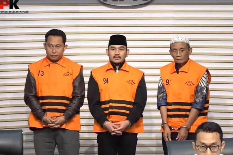 Daftar Bapak-Anak Ditangkap KPK, Terbaru Bupati Bekasi dan Ayahnya 