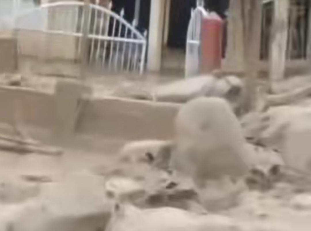 Diguyur Hujan Deras, Maninjau Kabupaten Agam Sumbar Kembali Dilanda Banjir
