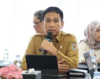 r[judul]