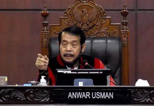 Sering Mangkir Rapat, Hakim Mahkamah Konstitusi Anwar Usman Kena 