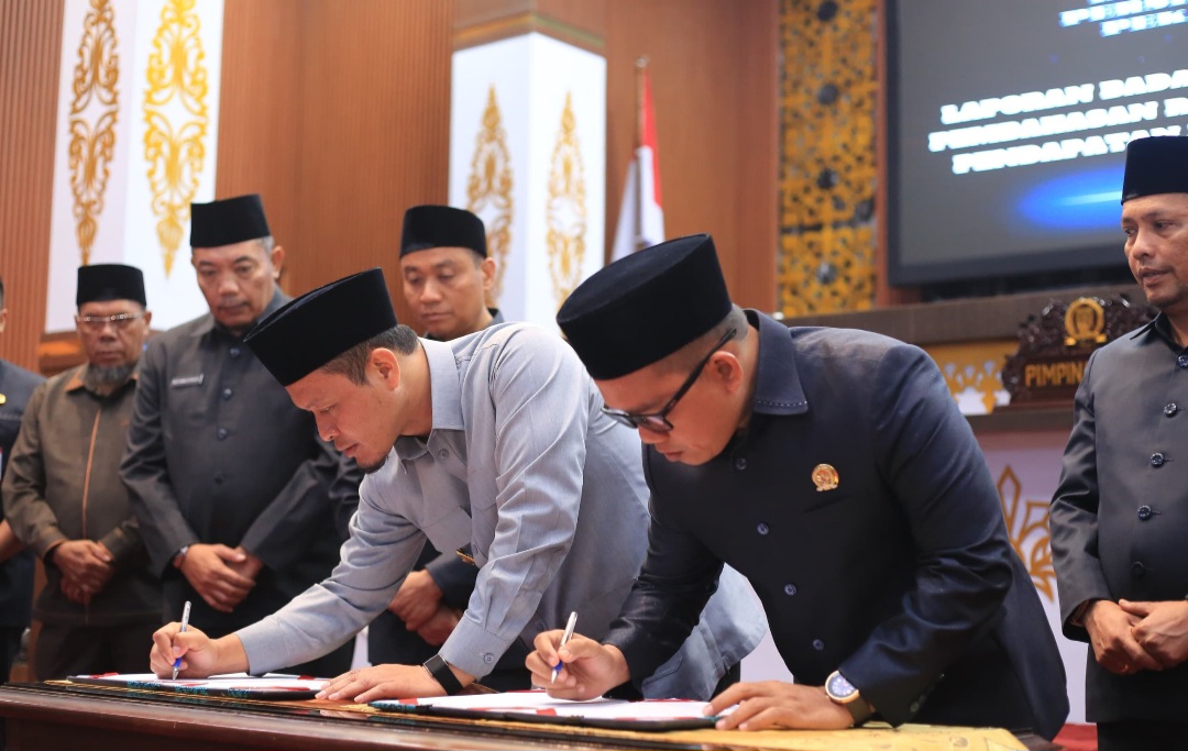 Akhirnya APBD Pekanbaru 2026 Disahkan Rp 3,04 Triliun, Turun Rp 162 Miliar