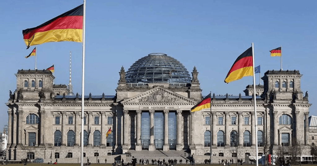 Jerman Ancam Trump Boikot Piala Dunia 2026 jika AS Caplok Greenland