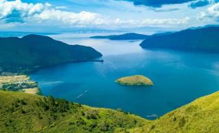 Danau Toba Jadikan Indonesia Masuk Daftar 10 Negara Paling Indah di Dunia Versi Forbes, Ini Daftar Lengkapnya