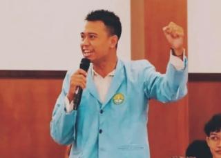 r[judul]