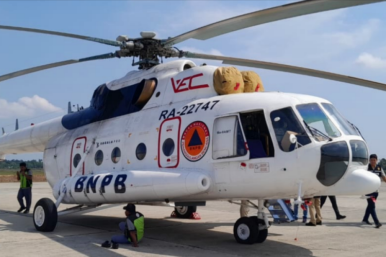 Karhutla Terus Jadi Ancaman, Pemprov Riau Minta Bantuan Helikopter dan Operasi Modifikasi Cuaca ke Pusat