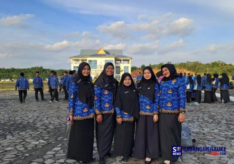 Penghasilan Guru PPPK Paruh Waktu Meningkat, Guru SMP Negeri 3 Pekanbaru Sampaikan Terima Kasih kepada Wali Kota Pekanbaru