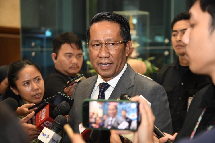 Jokowi Setuju UU KPK Dikembalikan Versi Lama, Menkum Bilang Begini.. 