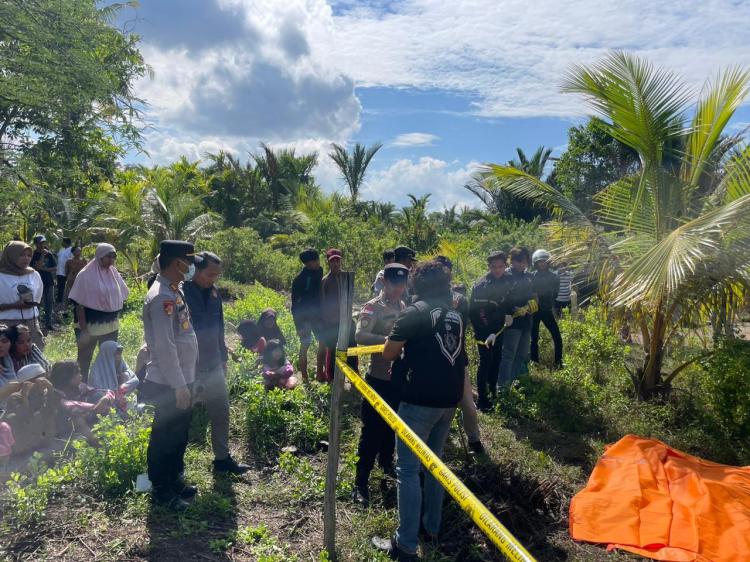 Empat Hari Dicari Keluarga, Pria Paruh Baya Ditemukan Tak Bernyawa di Lahan Kosong Banglas Barat