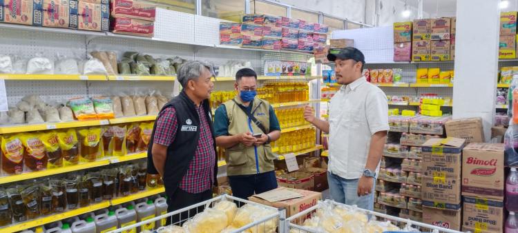 Sinergi Pemkab Kepulauan Meranti Bersama TPID dan Bulog, Harga MinyakKita Kini Sesuai HET di Selatpanjang